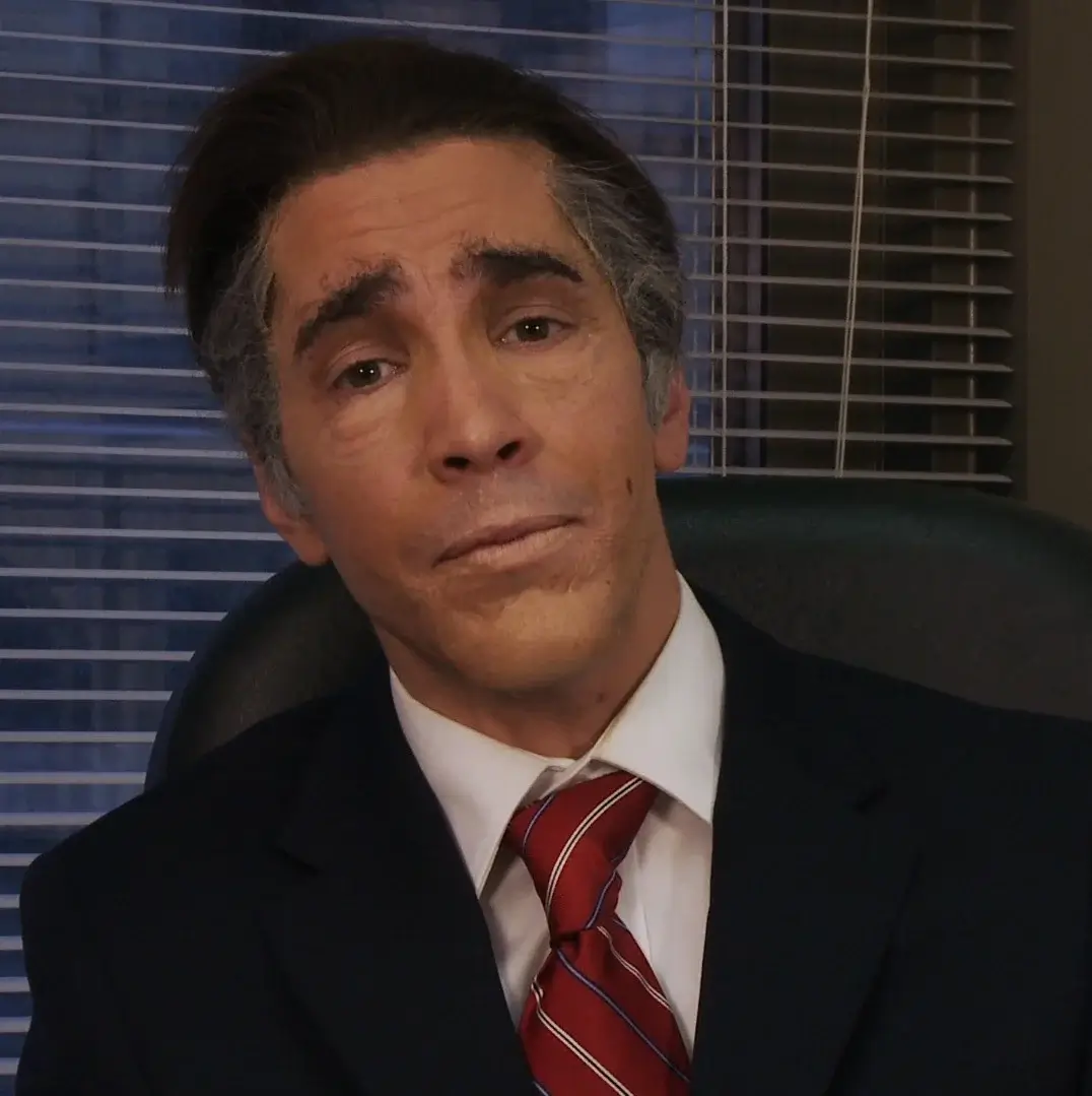 Mitt’s Office Starring Justin Long