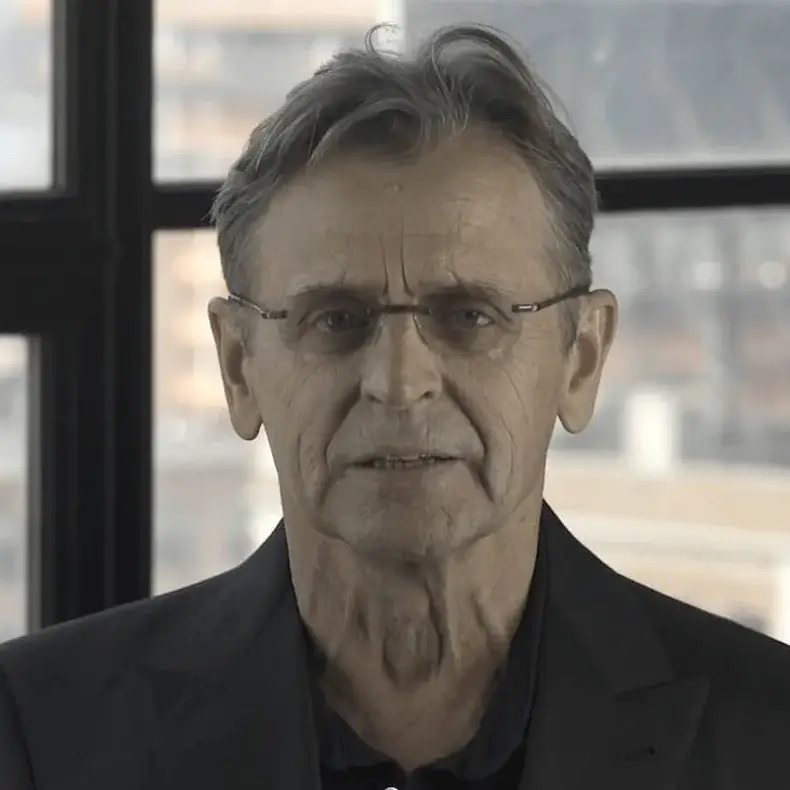 Mikhail Baryshnikov: #ITrustHer